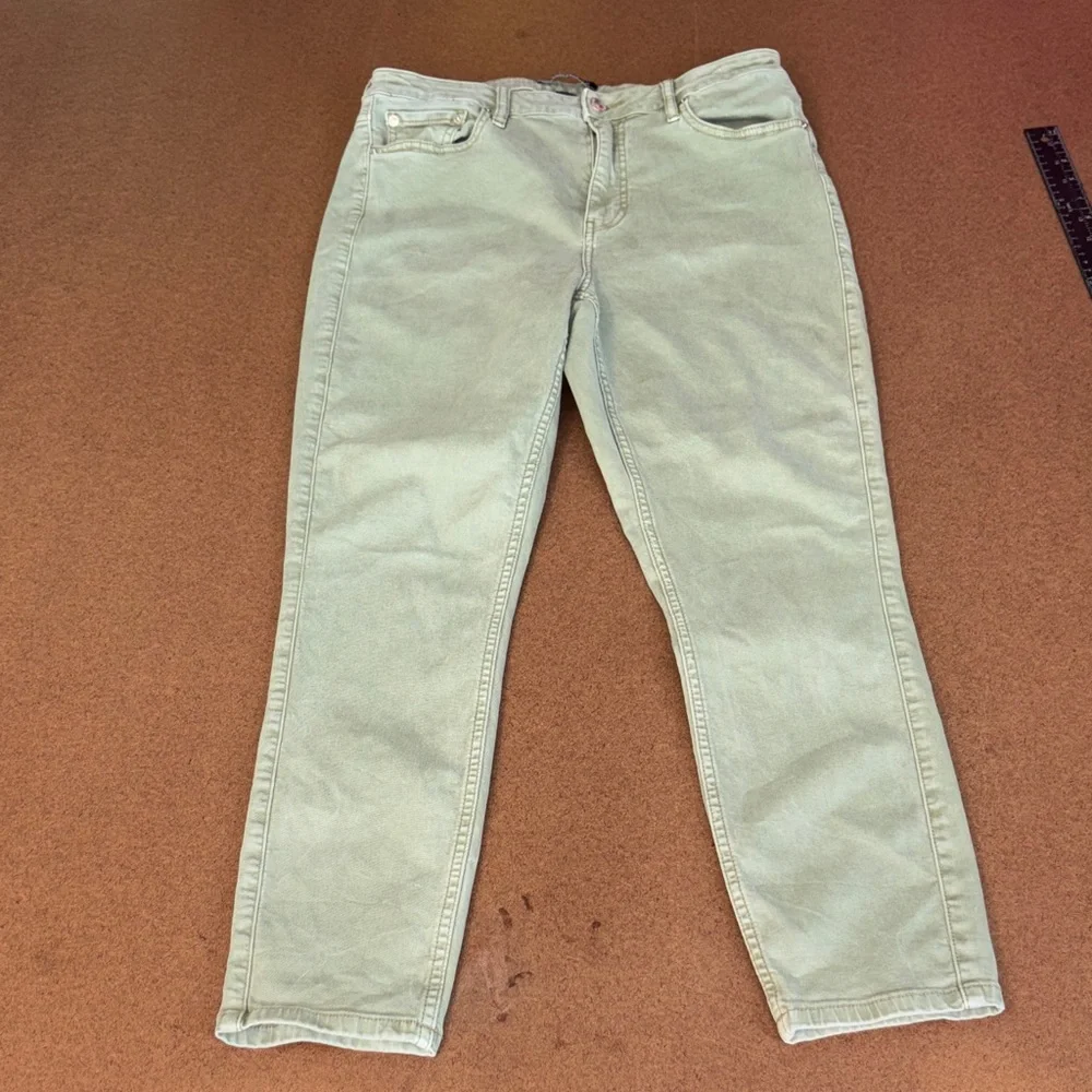 Calvin Klein Jeans Women's Skinny Jeans in Light Green